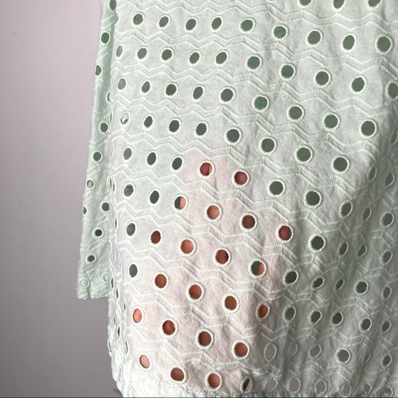 Loft mint green circle lace top size small - Picture 4 of 6
